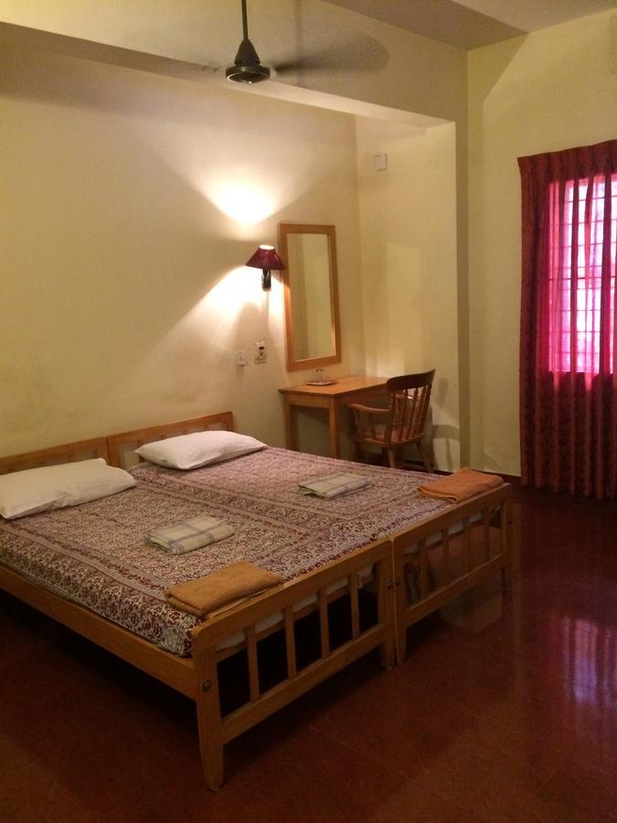 Vintage Inn Kochi Esterno foto
