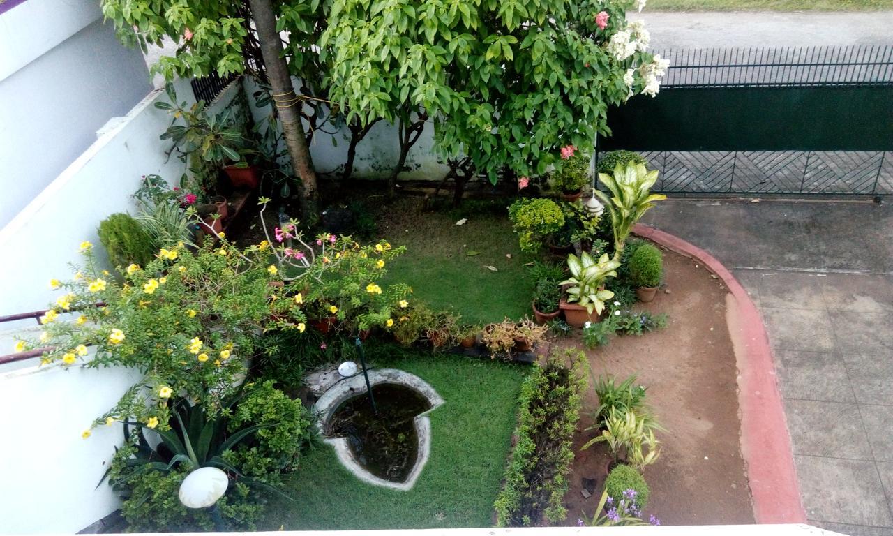Vintage Inn Kochi Esterno foto