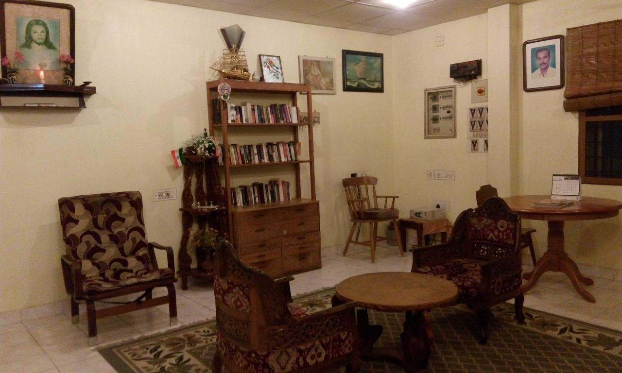 Vintage Inn Kochi Esterno foto